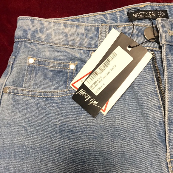 Nasty Gal Raw Hem Mom Jeans - Picture 3 of 7